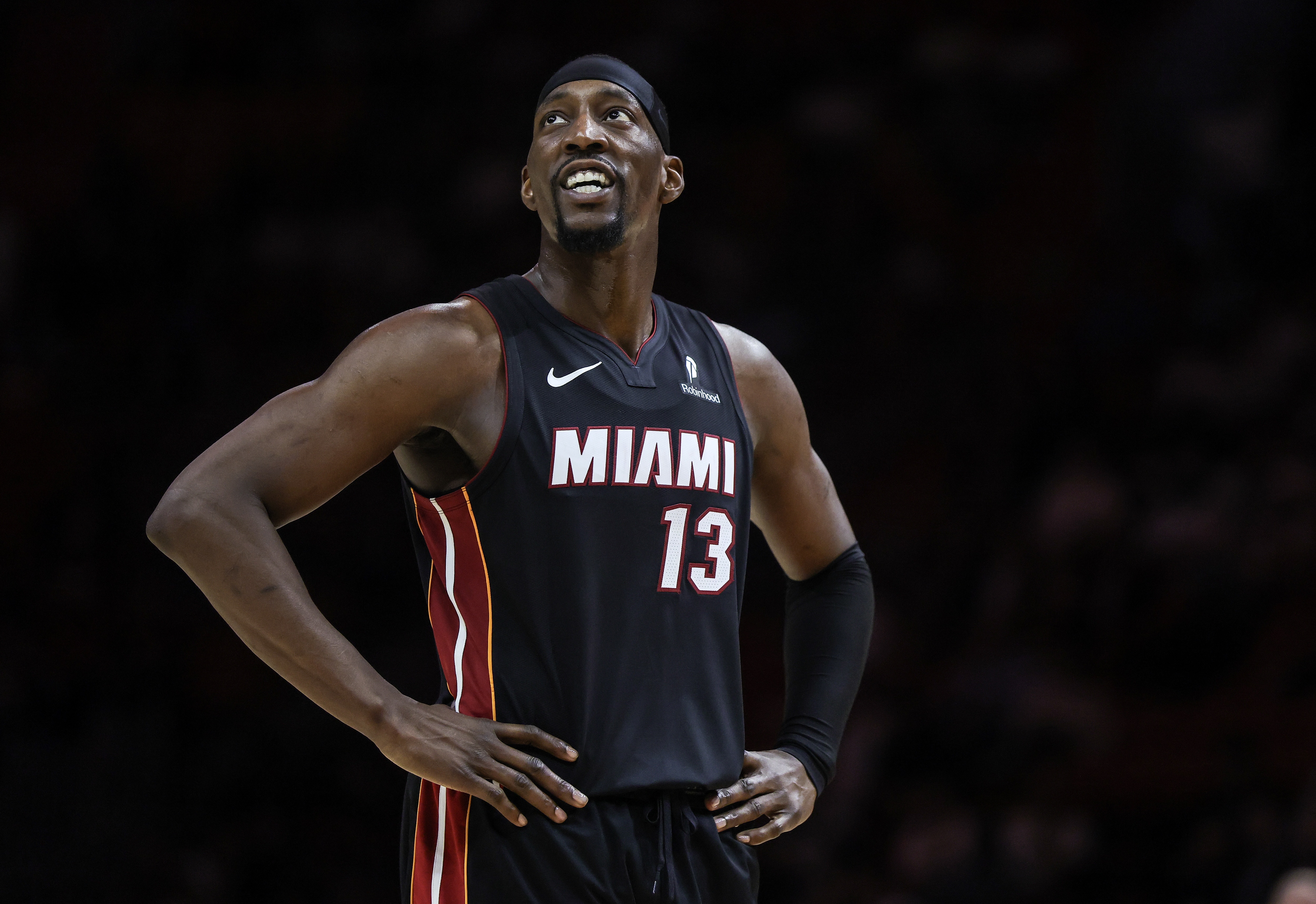 世界杯高清直播-人们想让你道歉？阿德巴约：因为他们认为我不是得分手&amp;罚球太多